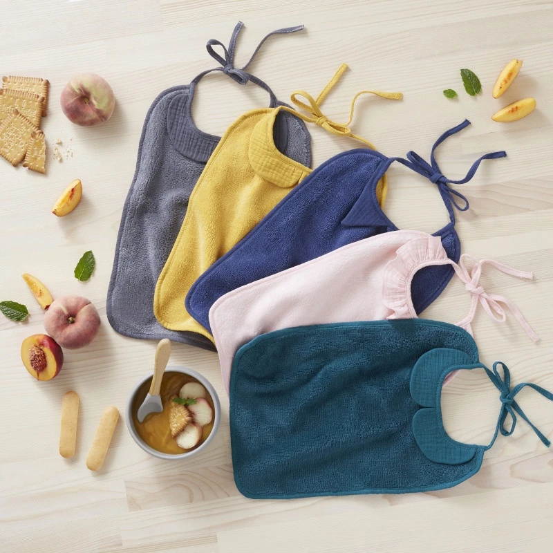 Bavoir Grand Modèle Bambou Et Gaze BB&CO Mix & Match Vert Paon 2 Bavoir Grand Modèle Bambou Et Gaze BB&CO Mix & Match Vert Paon – Image 2